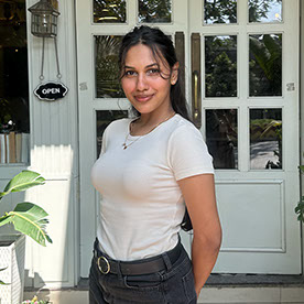 Mythili Gadia - UI/UX, Product Design, Creative Model in India :: Behance