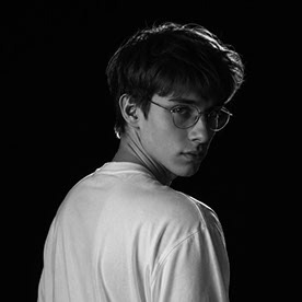 Alekseev37155979wc8e
