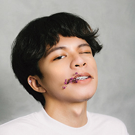 Behance profile picture for @gods