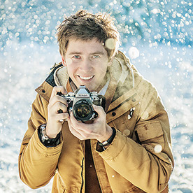 Behance profile picture for @wedding