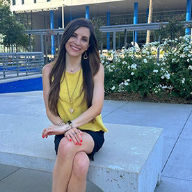 Dr. Erika Flores